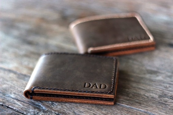Personalized Mens Bifold Wallet – Customize With Your Name or Initials 1