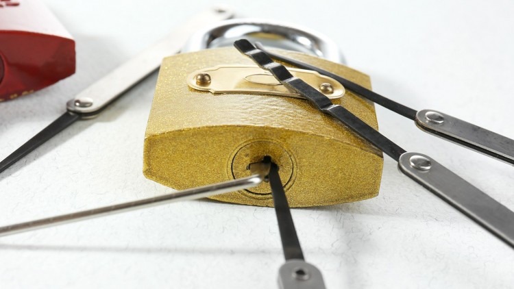 The Art of Lockpicking: A Complete Guide