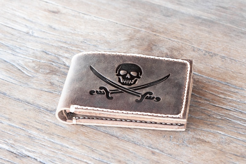 Jolly Roger Pirate Flag Wallet for pirates of the caribbean fans